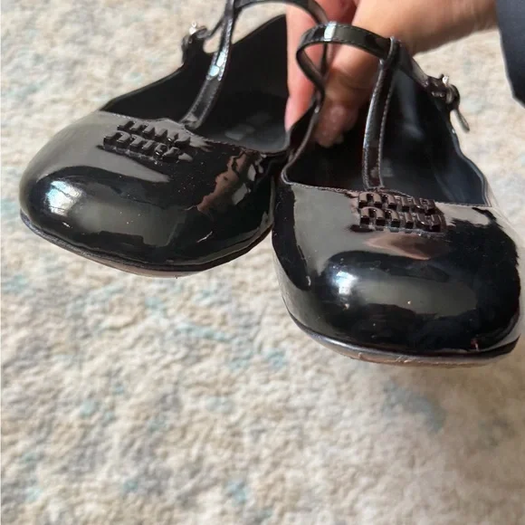 Miu Miu Black Patent Leather T-Strap ballet Flats - Picture 5 of 6